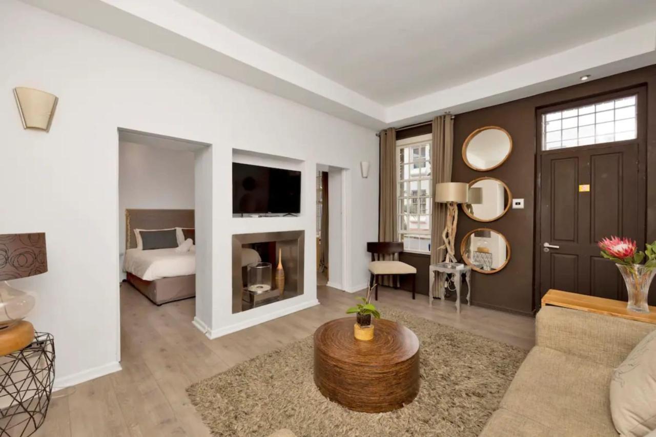 Charming Townhouse In De Waterkant Κέιπ Τάουν Εξωτερικό φωτογραφία
